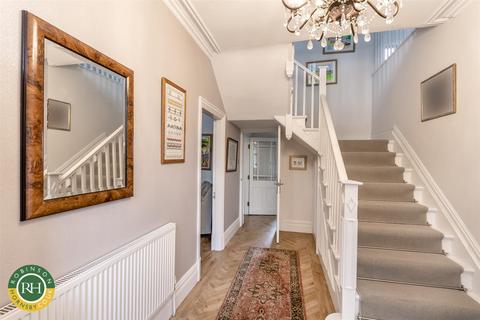 135 Bawtry Road, Bessacarr, Doncaster, DN4 7AH