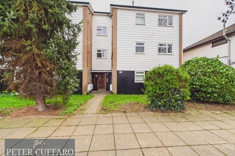 undefined, Ogard Road, Hoddesdon EN11