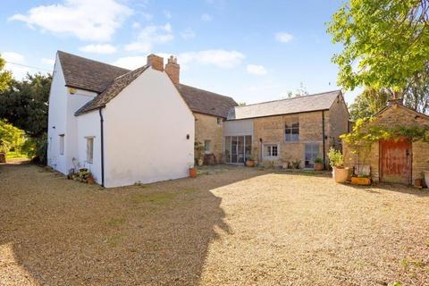 4 bedroom detached house for sale, Old Kidlington, Oxfordshire OX5