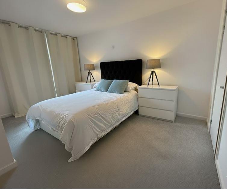 Bed1.JPG