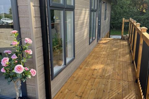 undefined, Wessex Classic Highland Cottage Cherry Burton Luxury Lodge Park, Cherry Burton HU17