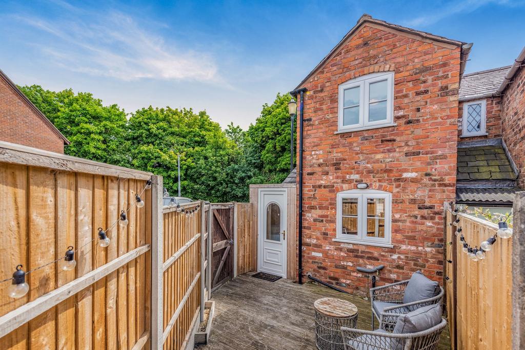 Rear courtyard