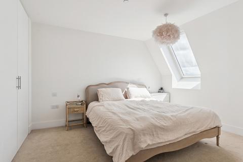 2 bedroom apartment for sale, 75 Sycamore Road, Amersham, HP6