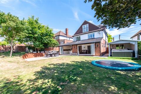 21 Charles Dickens Avenue, Higham, Rochester, ME3 7NL