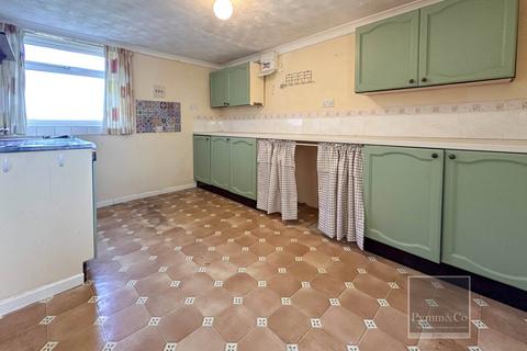 undefined, Swan Close, Holt NR25
