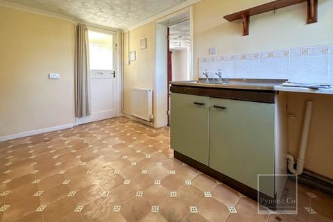 undefined, Swan Close, Holt NR25