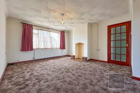 undefined, Swan Close, Holt NR25