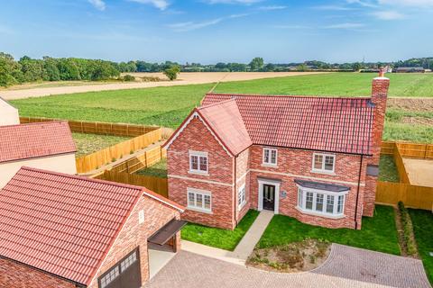 4 bedroom detached house for sale, Acorn Close, Elmstead , Colchester, CO7