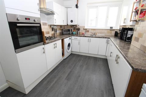 3 bedroom semi-detached house for sale, Blythe Hill, Orpington