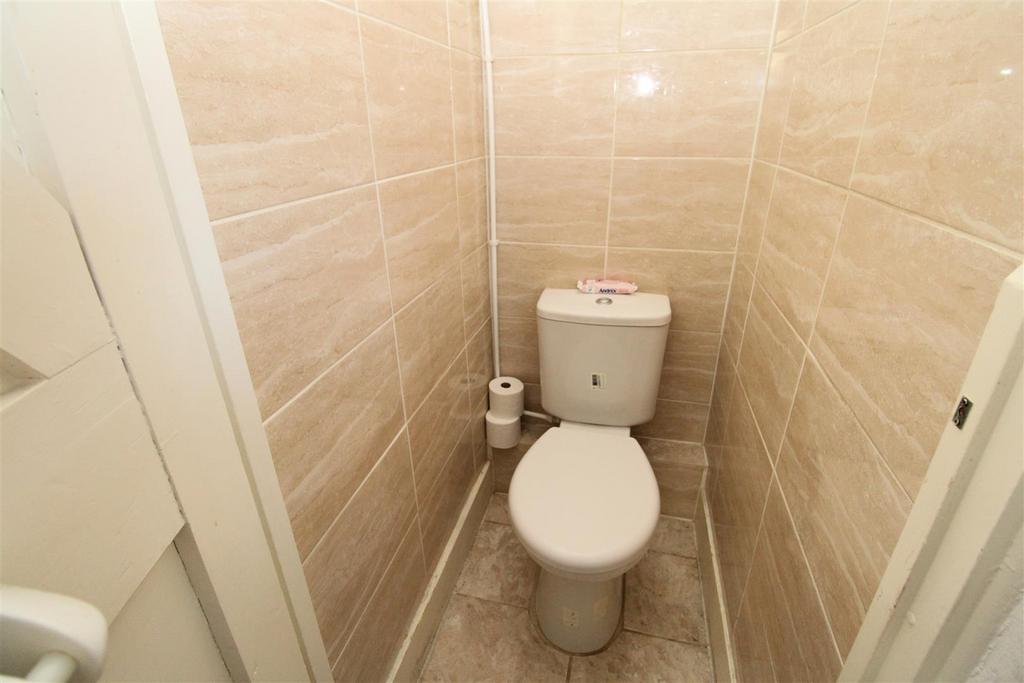 Cloakroom.JPG