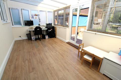 36 Blythe Hill, Orpington, BR5 2RR