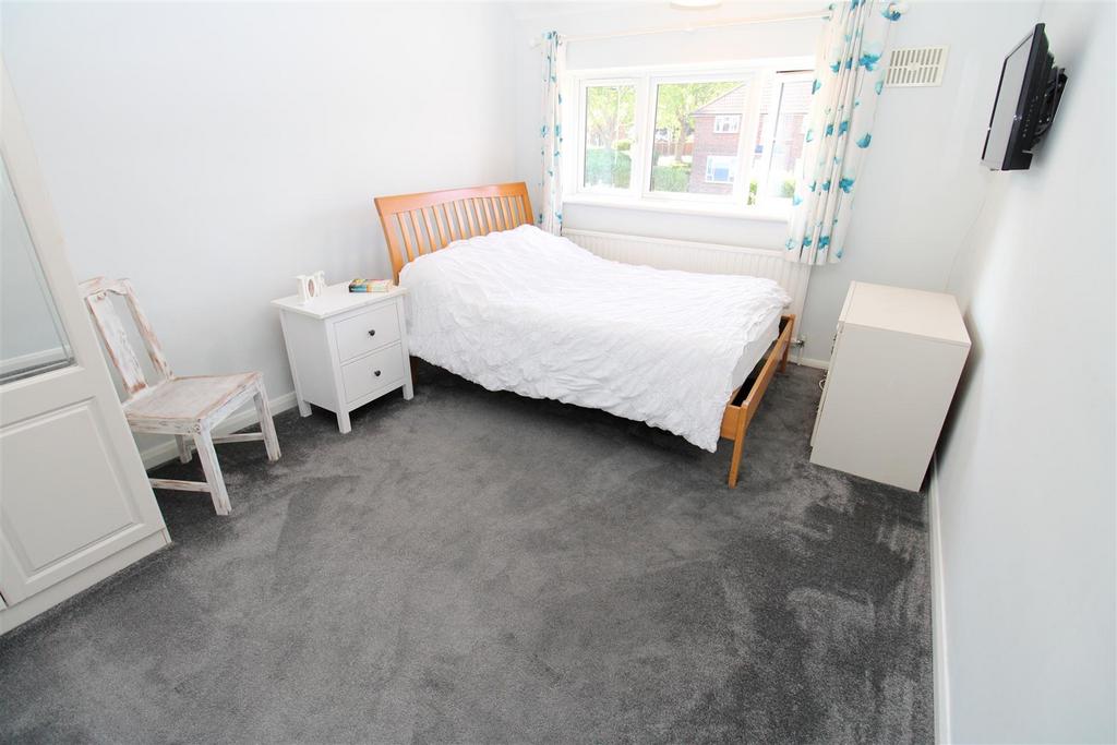 Bed 2.JPG