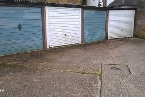 undefined, Lambs Walk, Enfield EN2