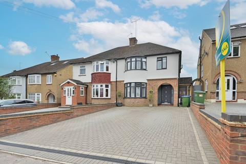 Garston Lane, Watford, WD25