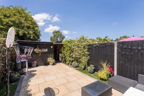 29 Windrush Avenue, Slough, SL3 8ER