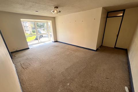 2 bedroom flat for sale, Lowther Road, Prestwich, M25
