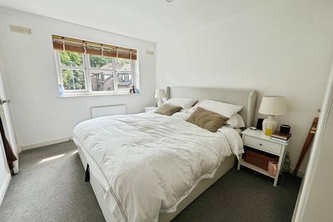 18 Boat Lane, Manchester, M22 4HR