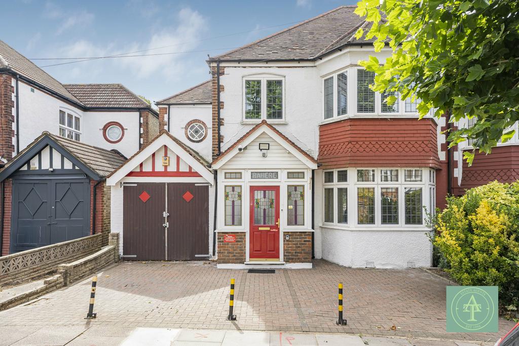 4 Bedroom Semi Detached for Sale