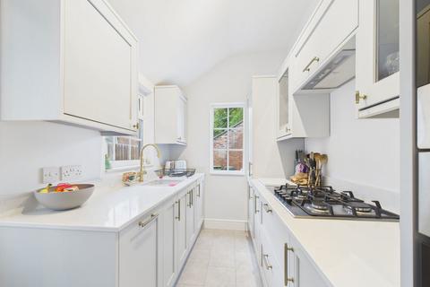 15 Brookside, Syston, Leicester, LE7 1GG