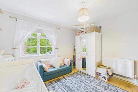 15 Brookside, Syston, Leicester, LE7 1GG