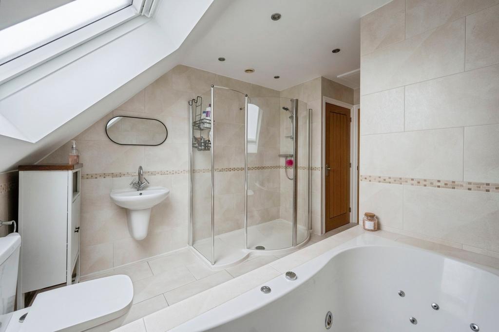 Bathroom/Wc