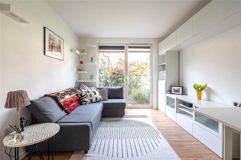 Mountearl Gardens, London, SW16