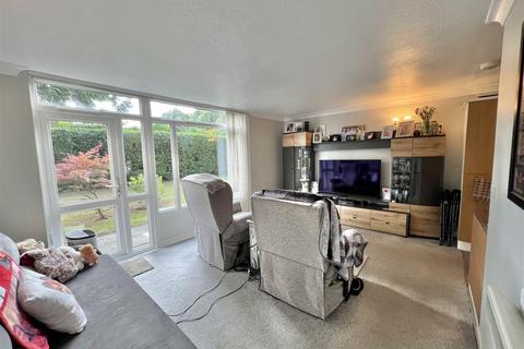 1 bedroom flat for sale, Knoll Avenue Darlington