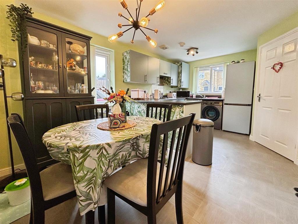 Dining Kitchen