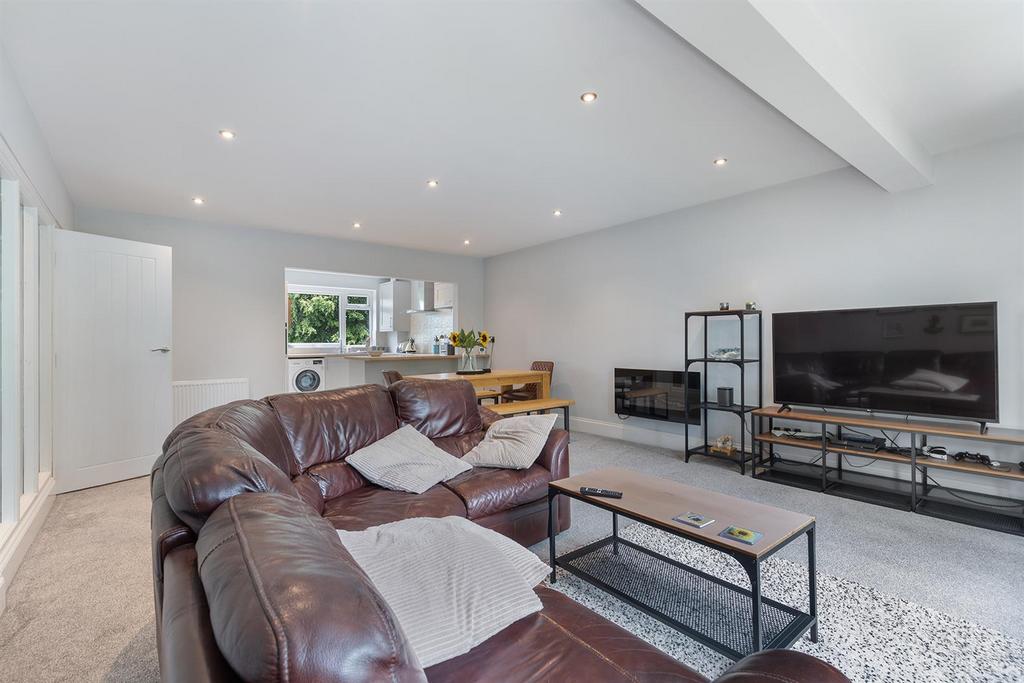 Apt 24, Claredon Court, Sheffield 07 297.png