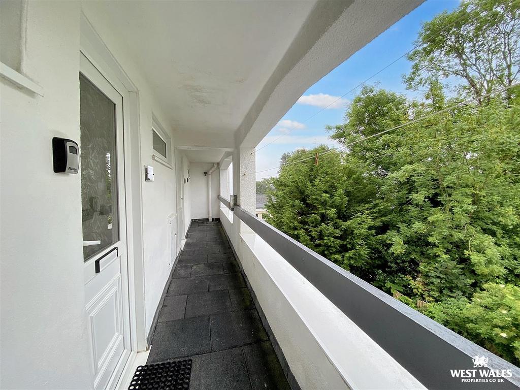 IMG 5243.jpg