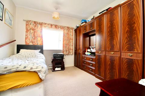 31 Brecon Square, Newington, Ramsgate, CT12 6NS