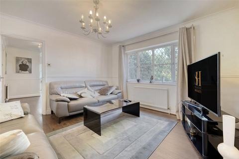 4 bedroom detached house for sale, Roman Road, Mountnessing, CM15