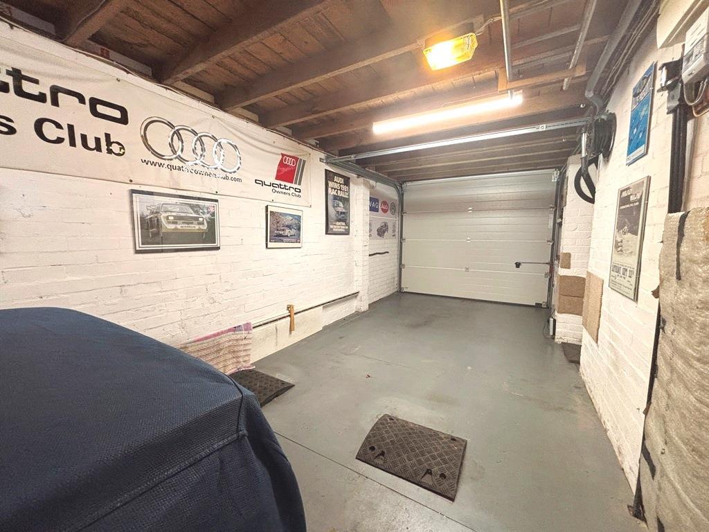 Tandem Garage.JPG