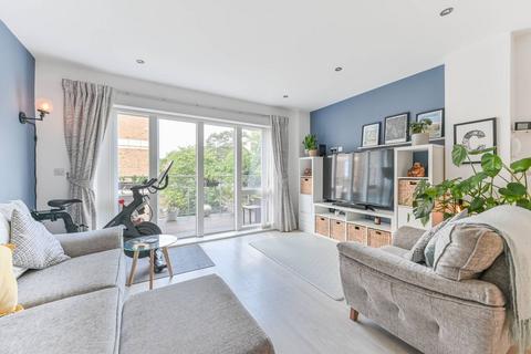 2 bedroom flat for sale, Sylvan Hill, Crystal Palace, London, SE19