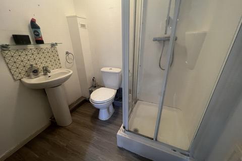 71 Brompton Road, Hamilton, Leicester, LE5 1PP