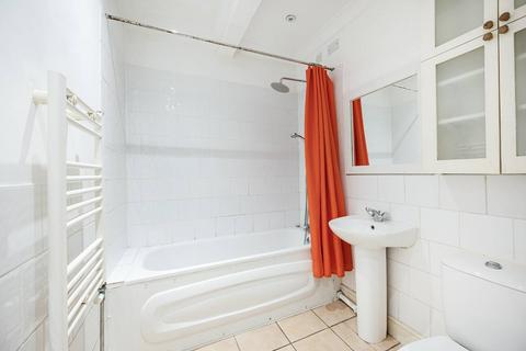 Flat A, 5 Penpoll Road, London, E8 1EX