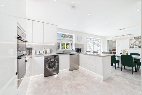 undefined, The Glade, Furnace Green, Crawley, West Sussex, RH10