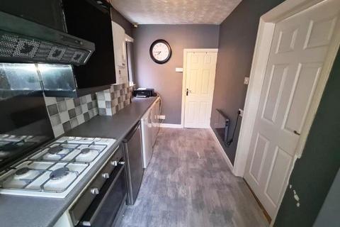 3 bedroom semi-detached house for sale, Dawlish Avenue, Droylsden