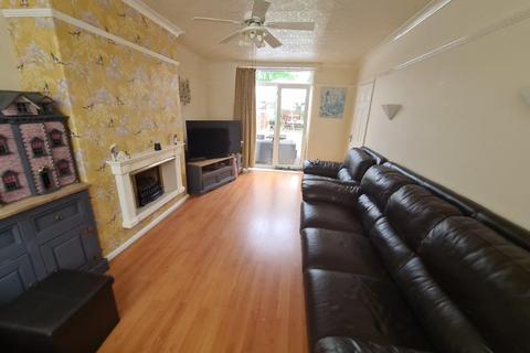 3 bedroom semi-detached house for sale, Dawlish Avenue, Droylsden