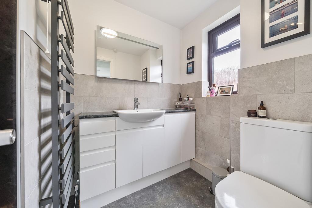Ensuite Shower Room
