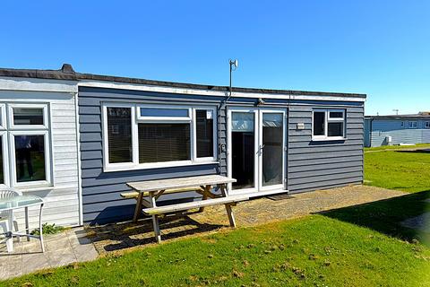 2 bedroom chalet for sale, New Lydd Road, Camber TN31