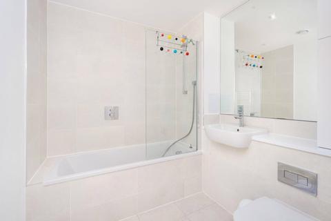 2 bedroom flat for sale, Kitson House, 6 Corsican Square, Bow, London, E3