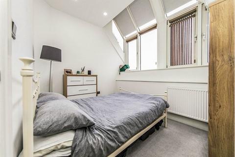 1 bedroom flat for sale, Flat 14, Maple Court, 19 Elm Street, Ipswich, Suffolk IP1 1EZ