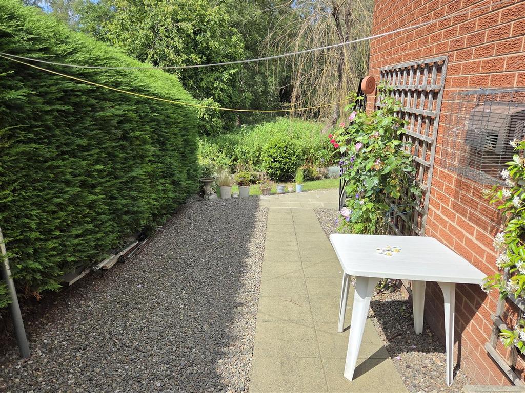 Side Garden