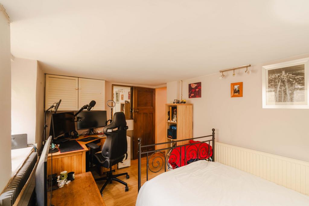 Photo 21