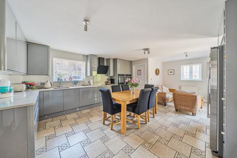 4 bedroom detached house for sale, Pollards Way, Lower Stondon, Henlow, SG16