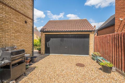 4 bedroom detached house for sale, Pollards Way, Lower Stondon, Henlow, SG16