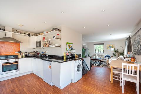 2 bedroom apartment for sale, Battersea High Street, London, SW11