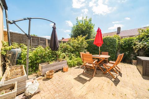 10 Ravenscar Road, Bromley, BR1 5PW