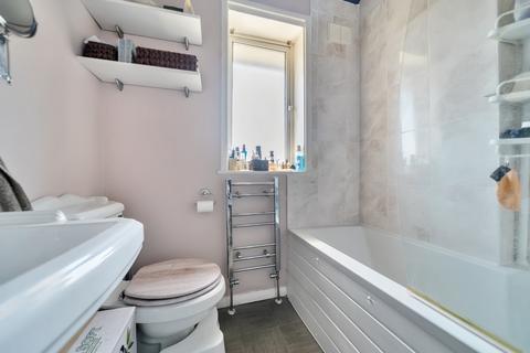 10 Ravenscar Road, Bromley, BR1 5PW